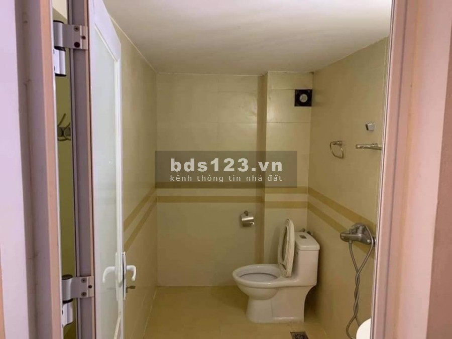 Bán nhà Phúc La, Hà Đông, phân lô vỉa hè rộng, ô tô tránh, đỗ trước nhà, vừa ở vừa kinh doanh