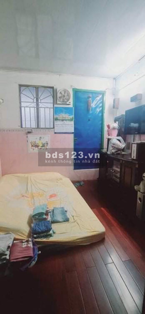 Bán nhà 3 tầng dt 96m2 đường Cách Mạng Tháng 8, Quận 3, giá bán chỉ 5 tỷ