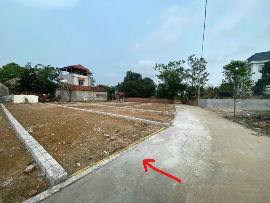 Chính chủ bán lô đất sổ đỏ Hà Nội diện tích 112m2, lh 0989.717.926