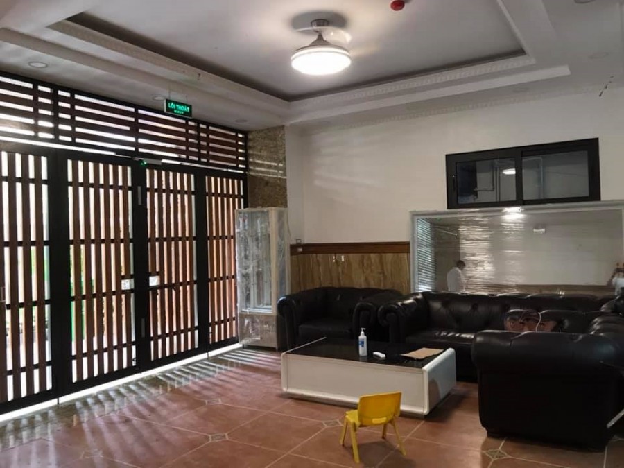 Bán nhà Nguyễn Phong Sắc, 6 tầng dt 86 m2, thang máy, giá 12,5…