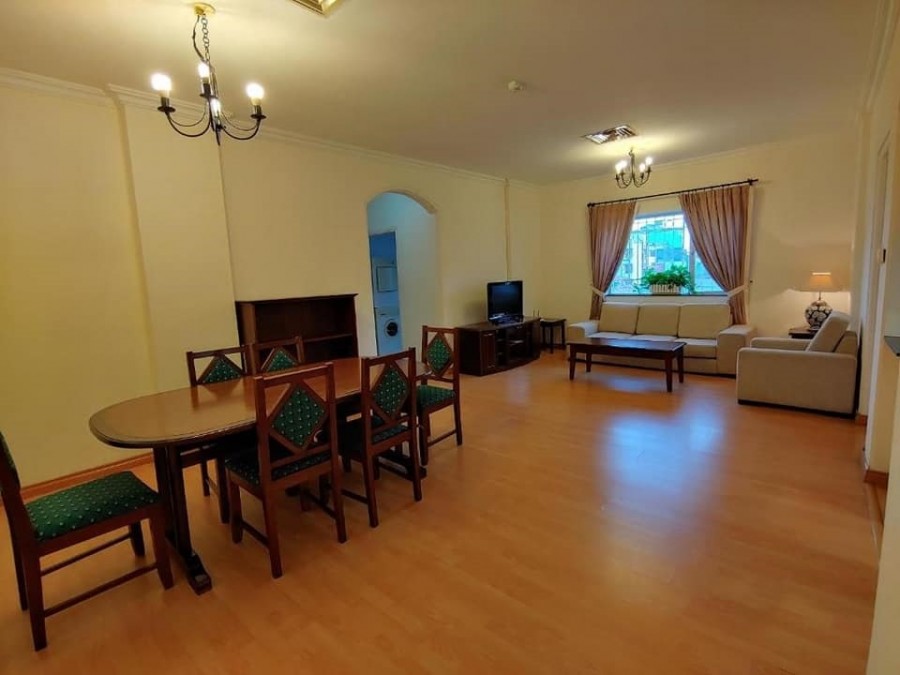 Bán nhà Nguyễn Phong Sắc, 6 tầng dt 86 m2, thang máy, giá 12,5…