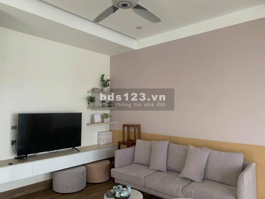 Bán villa với diện tích 600m² gần sân golf minh trí, giá thương lượng chính chủ
