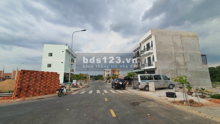 Ngân Hàng Thanh Lý Đất Nền TTTP.Biên Hòa, Sổ sẵn. Gía Từ 950 giá bán 1.2 tỷ/nền