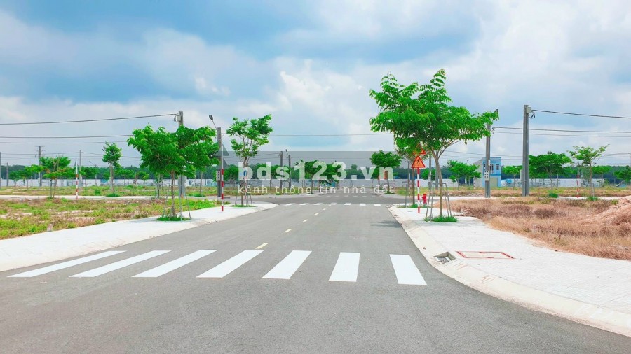 An toàn nhẹ nhàng nhanh chóng cùng HK Peảlty tận hưởng cuộc sống trọn vẹn trong tầm tay