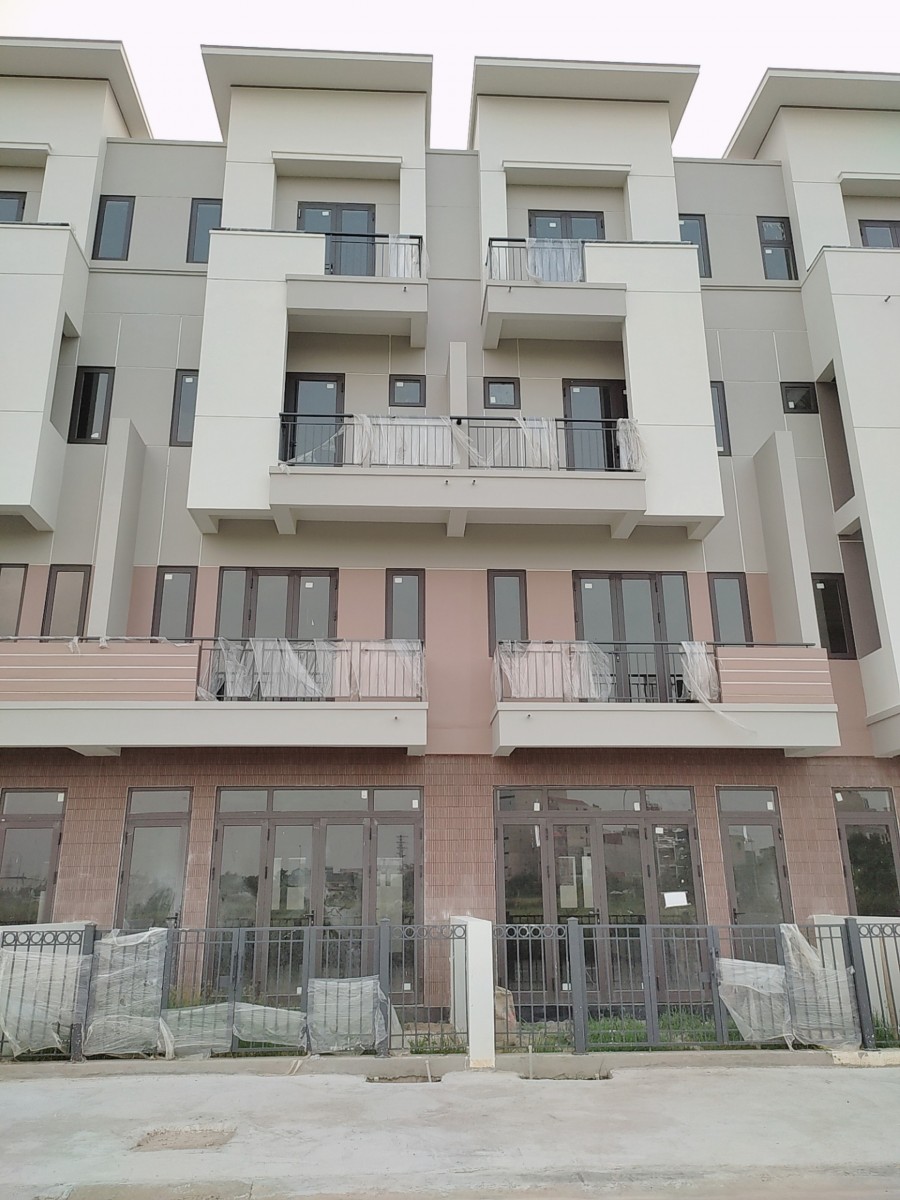 Bán căn ShopHouse Diamond rộng thoáng mặt đường to giá như con kiến số lượng có giới hạn