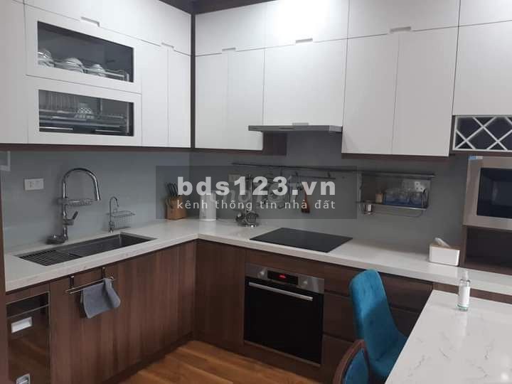 Bán nhà mặt phố Tây Hồ, lô góc 3 mặt thoáng, dt 200m2, 8 tầng lh 0973781843 Ánh