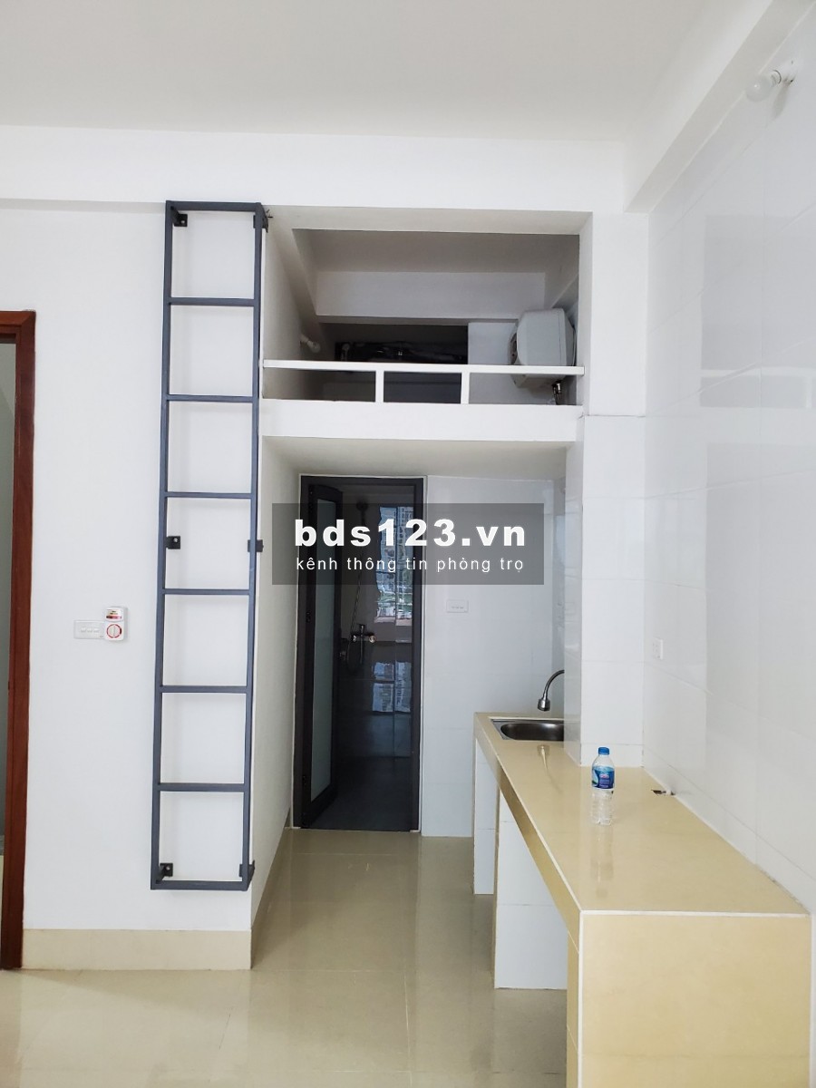 Cho thuê phòng trọ 32m2 tại Phú Diễn, chủ nhà thân thiện, an ninh tuyệt đối