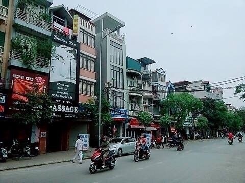 Bán nhà mặt phố Thanh Nhàn, dt 100m2 4 tầng toà nhà VP, showroom giá bán nhỉnh 32 tỷ