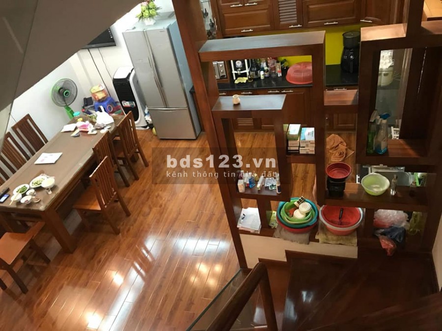 Bán nhà đường Ỷ La Hà Đông, chủ nhà công chức về hưu, dt 50m2, giá 2.1tỷ