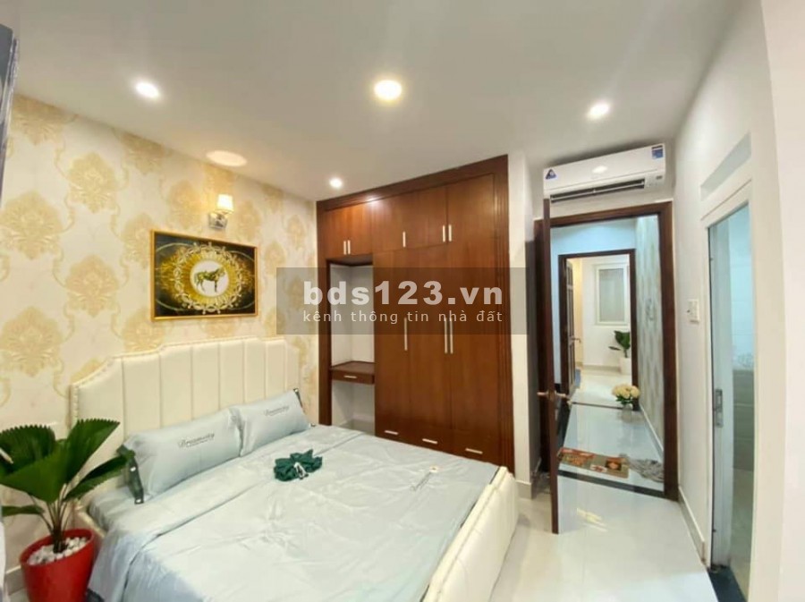 Bán nhà HXH thông đường Nguyễn Văn Lượng GV gần trường học, tiện kd giá chỉ 5,9 tỷ