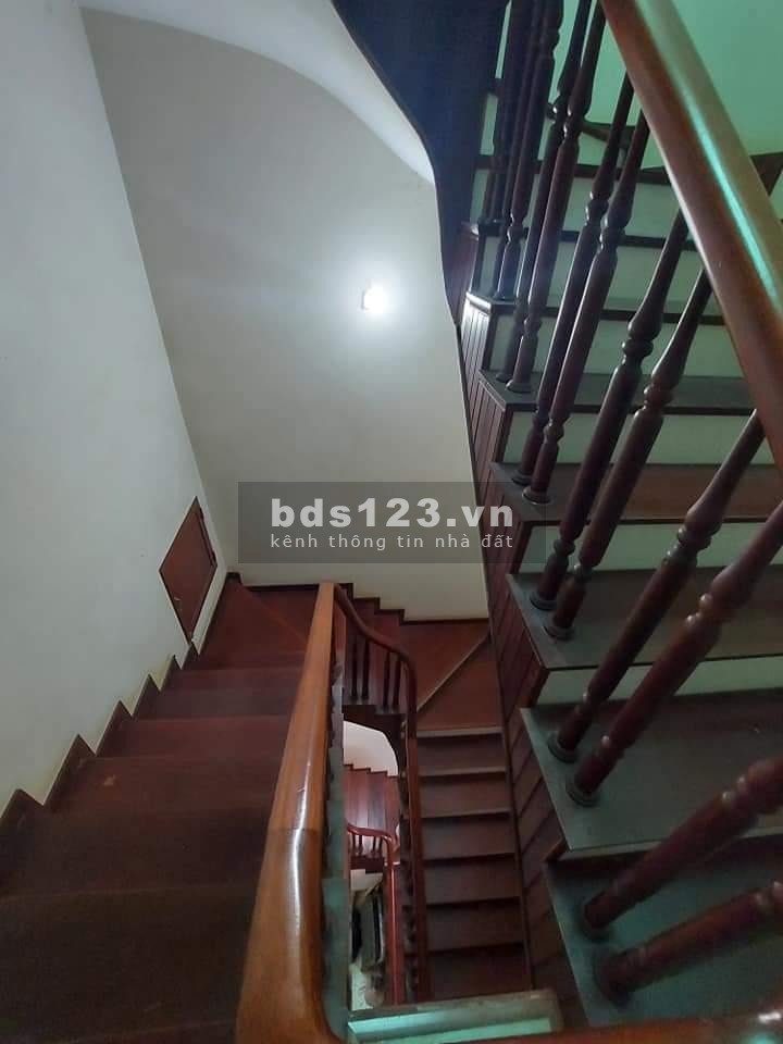 Bán Nhà Mặt Tôn Đức Thắng, dt 90m2, 3 tầng, giá 24 tỷ thương lượng