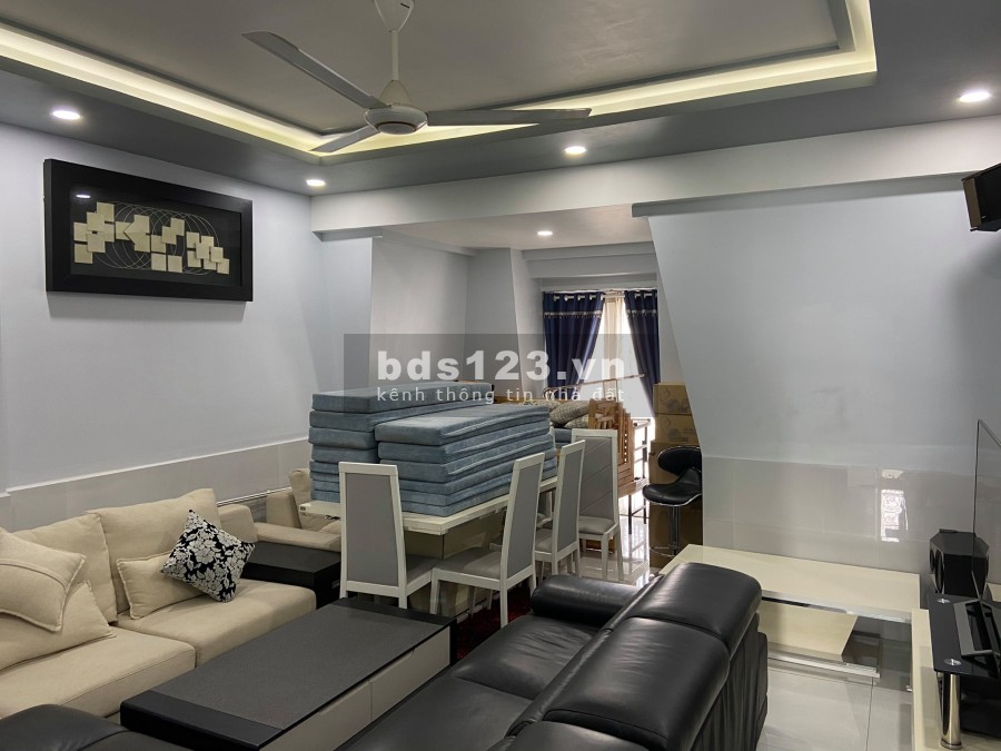 Bán nhà mặt tiền Dân Trí Phường 6 Tân Bình thiết kế 102, không gian yên tĩnh