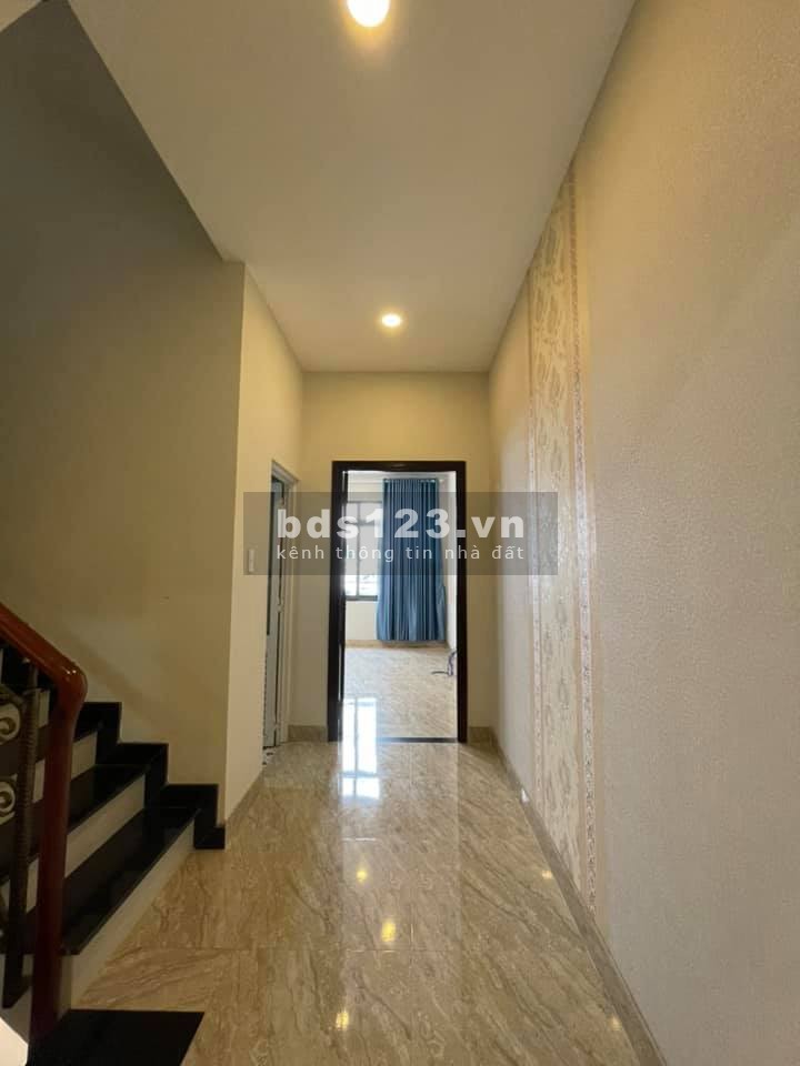 Bán nhà đường Số 5, Bình Tân, diện tích 4x16m, giá 7.9 tỷ, liên hệ 0794722843