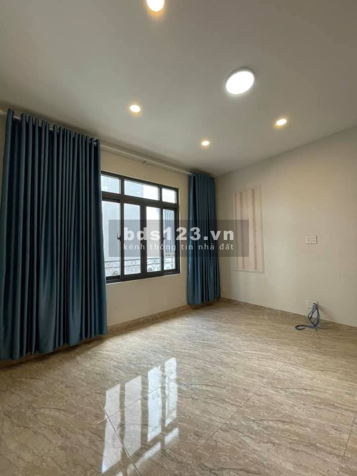 Bán nhà đường Số 5, Bình Tân, diện tích 4x16m, giá 7.9 tỷ, liên hệ 0794722843