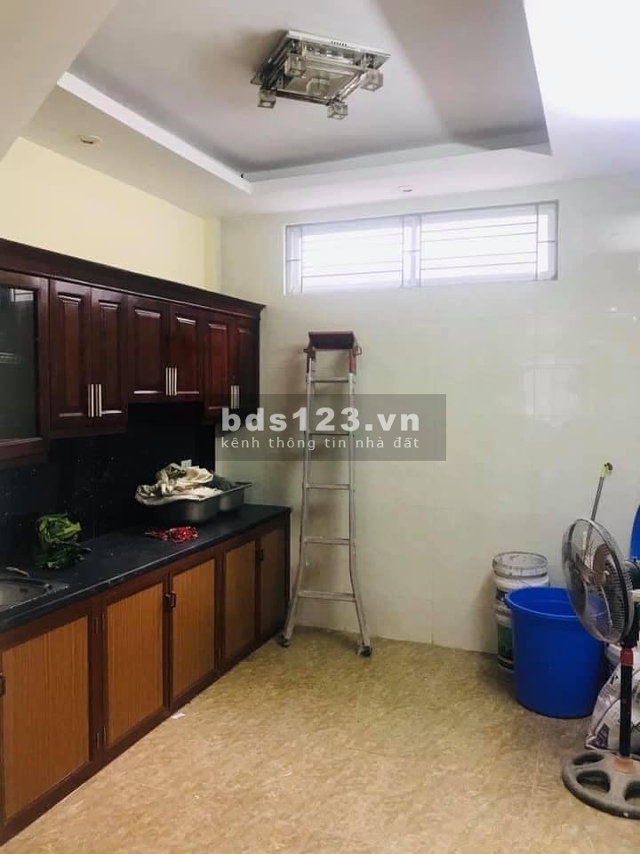 Hoàng Liệt mới xây, 3 mặt thoáng 4 phòng ngủ, ô tô đỗ cách 10m, giá chỉ 3.84 tỷ