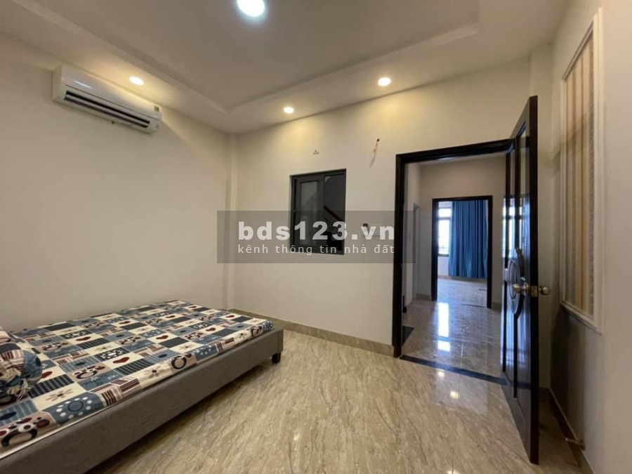 Bán nhà đường Số 5, Bình Tân, diện tích 4x16m, giá 7.9 tỷ, liên hệ 0794722843
