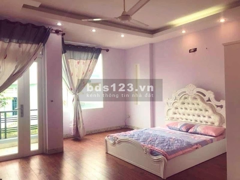 Biệt thự trong phố 100m2 Lê Quang Định chủ định cư Úc cần bán gấp giá 7 tỷ 5