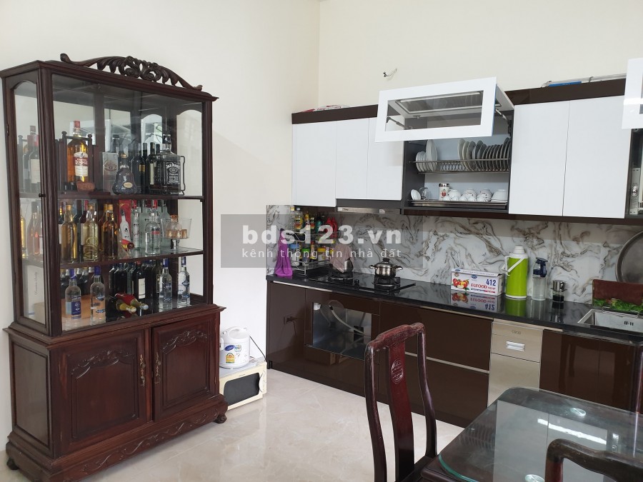 Bán nhà ngõ ô tô tránh Lạc Long Quân, Quận Cầu Giấy, dt 78m2, 4 tầng, mt 4.5m giá 16.5 tỷ