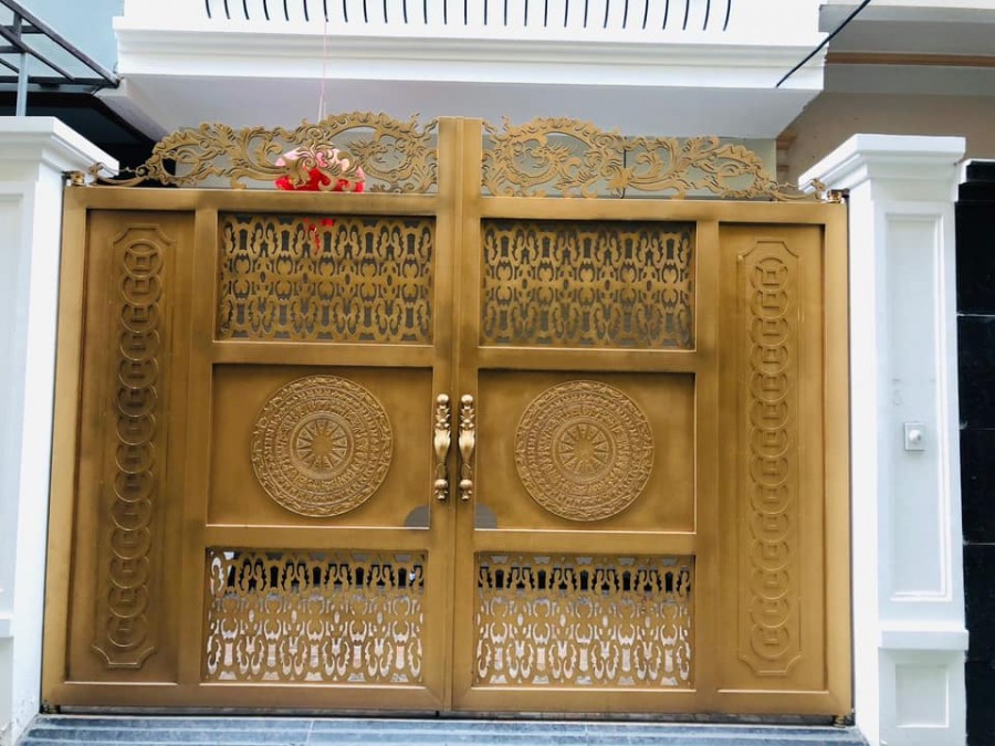Bán nhà Cầu Giấy, 3 nhà ra phố ô tô tránh, kinh doanh, dt 65m2 7 tầng, thang máy giá 15.5 tỷ