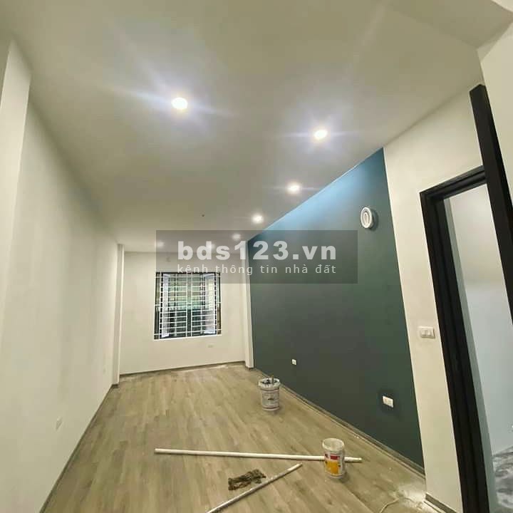 Nhà đẹp Nguyễn. Khang, dt 47m, 4 tầng mt 5.8m, giá bán 5.1 tỷ, lh 0965605131