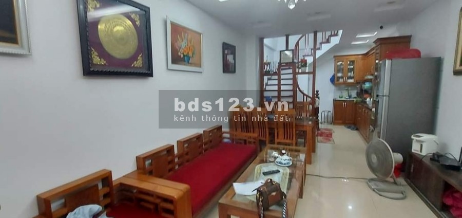 Nhà đẹp công năng đầy đủ Hồ Tùng Mậu dt 41m2, 5 tầng, mt 3.8m giá bán 3.5 tỷ