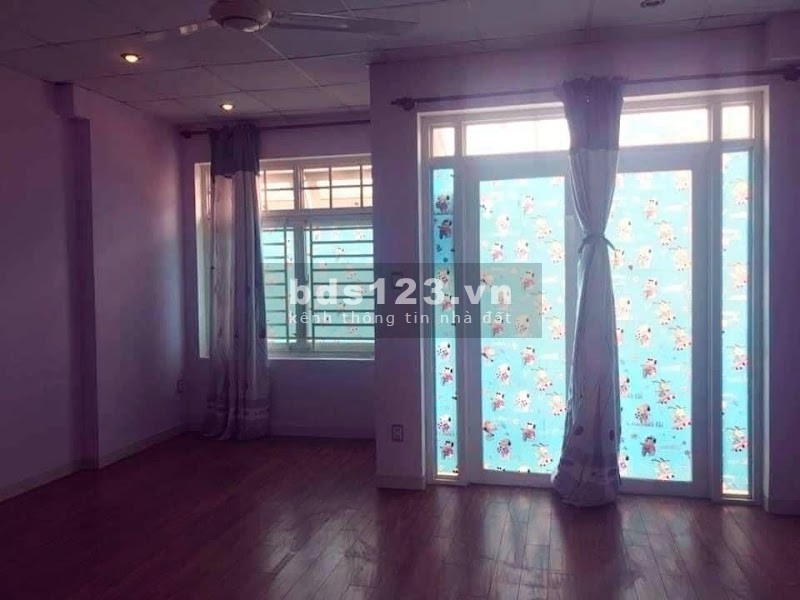 Biệt thự trong phố 100m2 Lê Quang Định chủ định cư Úc cần bán gấp giá 7 tỷ 5
