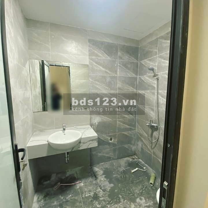 Nhà đẹp Nguyễn. Khang, dt 47m, 4 tầng mt 5.8m, giá bán 5.1 tỷ, lh 0965605131