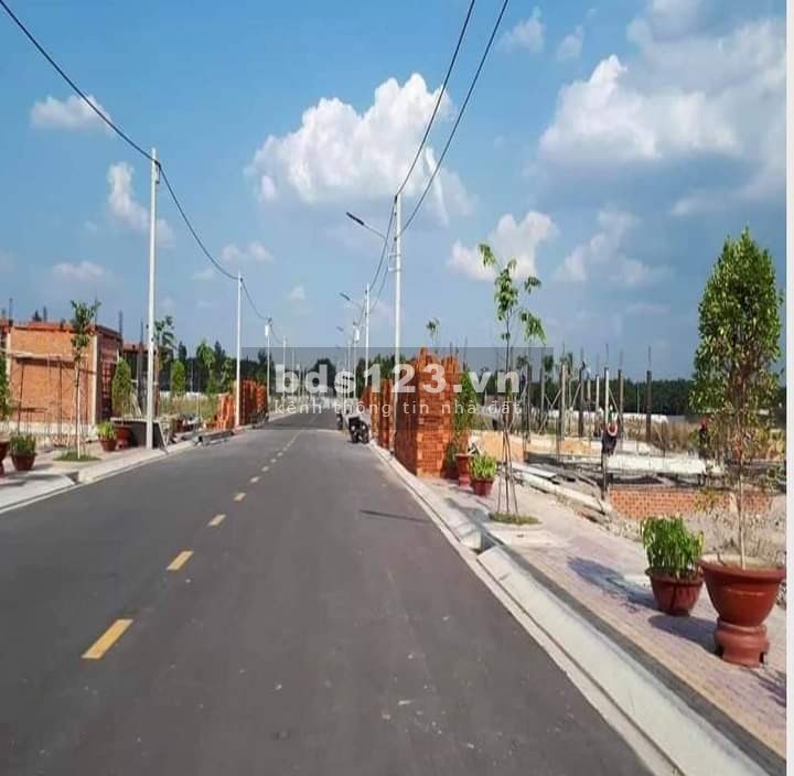 Bán duy nhất 1 lô siêu phẩm ở Bàu Bàng mặt tiền Quốc Lộ 13, gần khu công nghiệp