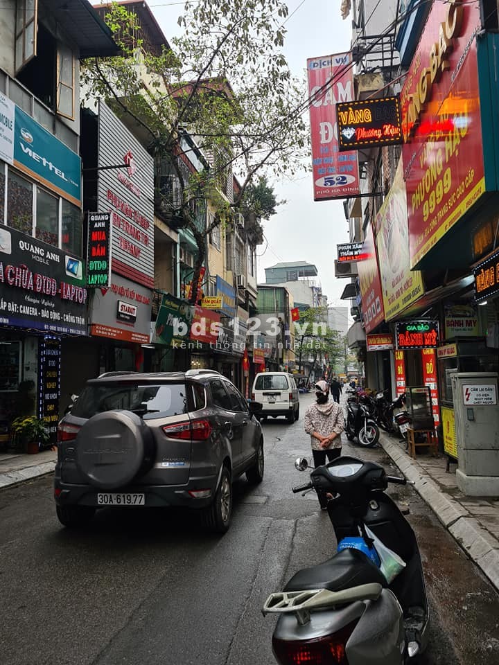 Chính chủ cần bán nhà hồ Văn Chương, giá 4,5 tỷ thương lượng chính chủ, ô tô vào