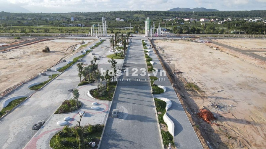 Suất mua nhà phố 2 mặt tiền biển Thanh Long Bay Phan Thiết, ck lên tói 19%, cam kết mua lại lợi nhuận 14%
