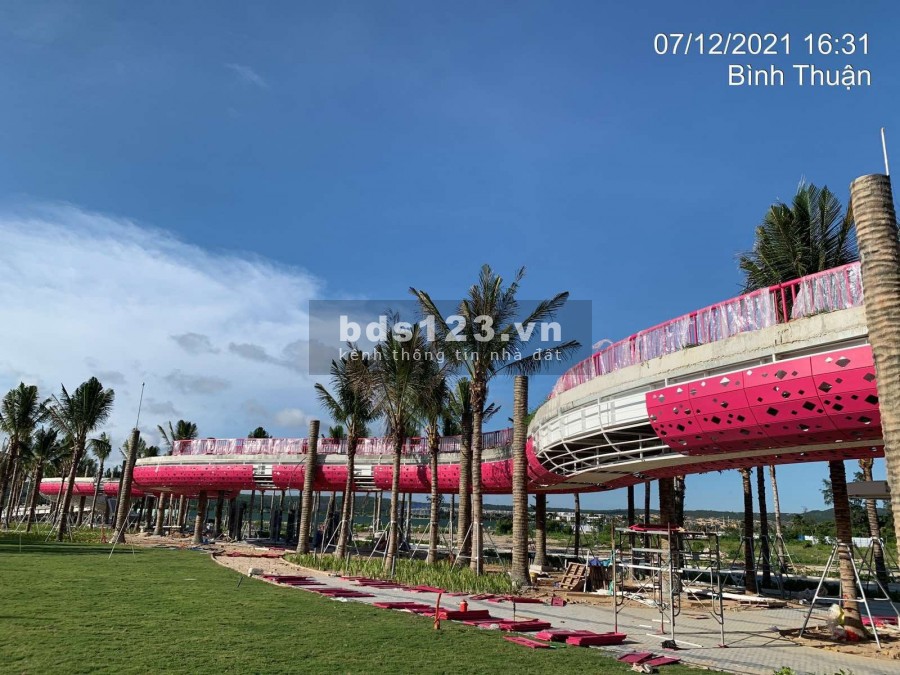 Suất mua nhà phố 2 mặt tiền biển Thanh Long Bay Phan Thiết, ck lên tói 19%, cam kết mua lại lợi nhuận 14%