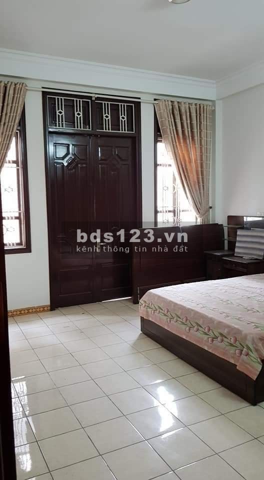 Bán nhà Doãn Kế Thiện, Cầu Giấy, dtsd 58m2, 5 tầng, mặt tiền 4.6m, ô tô đỗ cửa