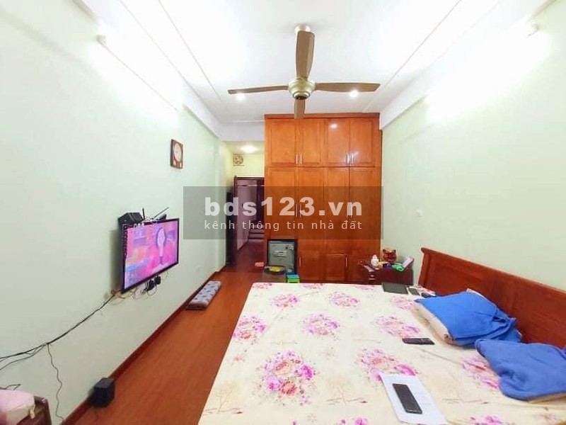 Bán Nhà Bà Hạt, Phường 9, Quận 10, 46m2, 2 Tầng, giá bán 5 tỷ, sổ sẵn chính chủ