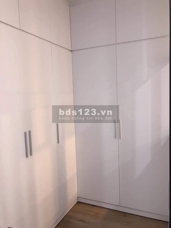 Bán nhà bề ngang khủng 10m 5 tầng Nguyễn Thái Học dt 42m2 giá chỉ 7.8 tỷ