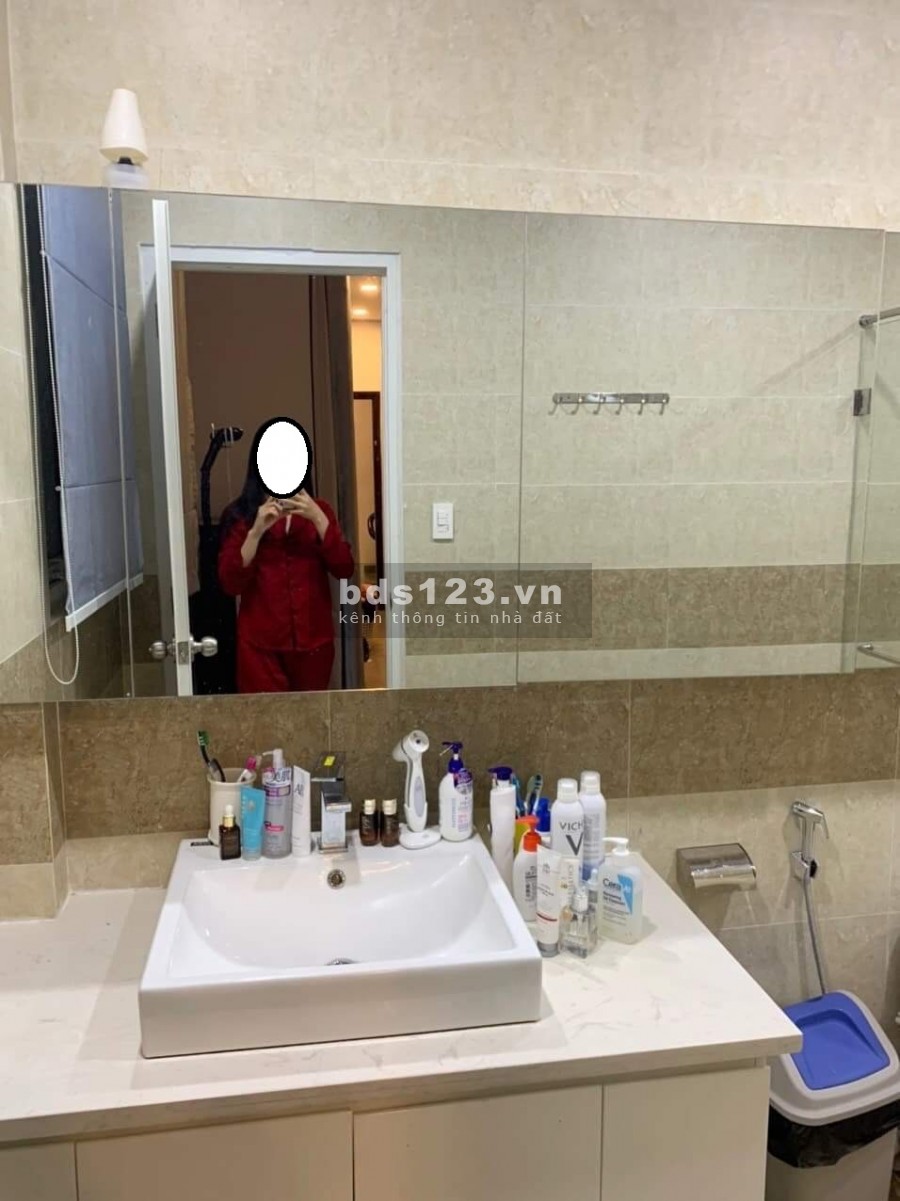Bán nhà bề ngang khủng 10m 5 tầng Nguyễn Thái Học dt 42m2 giá chỉ 7.8 tỷ