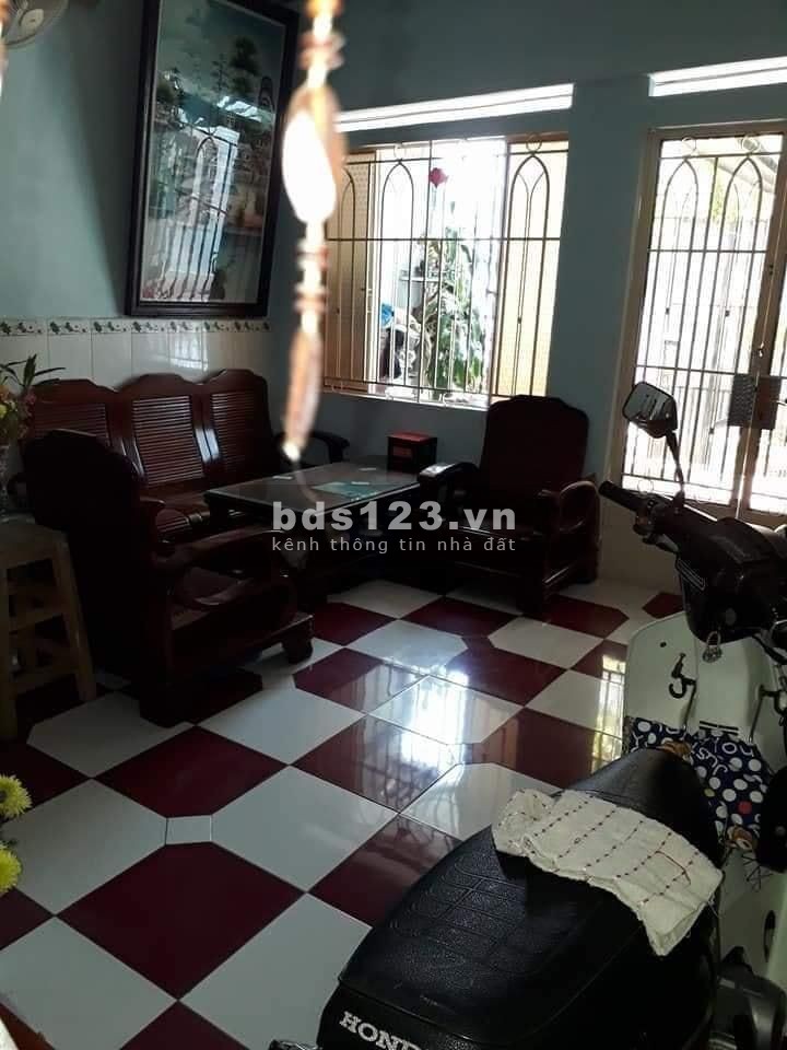 Bán nhà cũ giá rẻ diện tích lớn138m2 đường Bạch Đằng quận Bình Thạnh giá chỉ 9tỷ100
