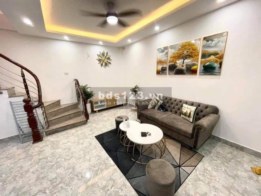 Bán gấp nhà Minh Khai diện tích sử dụng 45m2 giá chỉ 3.75 tỷ lh 0961716798