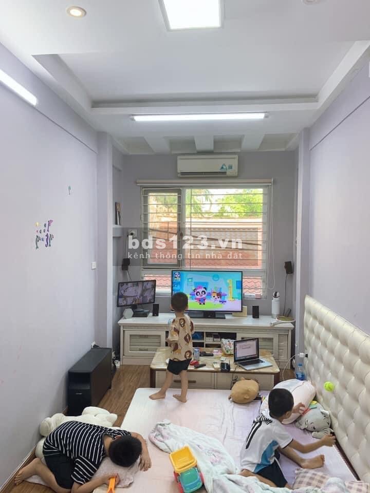 Bán nhà Hoàn Kiếm, Siêu Rẻ, diện tích sử dụng 20m2, chính chủ bán giá 1,7 tỷ