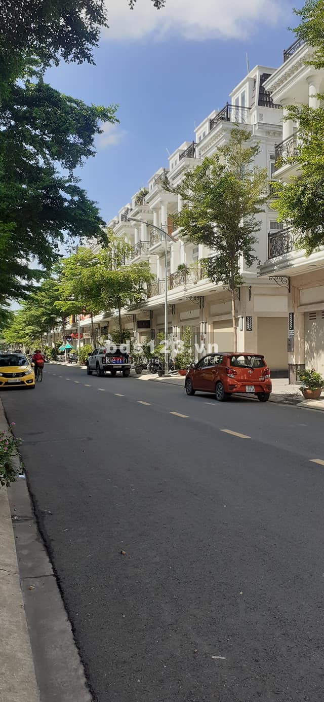 (Gò Vấp)Bán nhà mặt tiền Cityland Trần thị Nghĩ, Phan Văn Trị, dt 100m2, 4 tầng, giá 18 tỷ