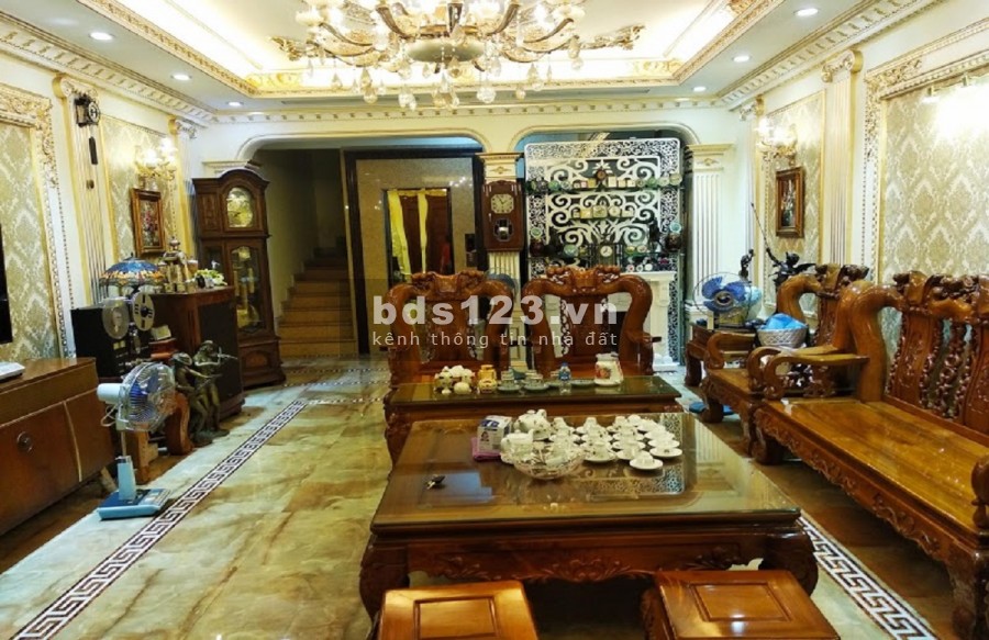 Bán nhà phố Lê Văn Lương-Thanh Xuân. Vỉa hè, ô tô, thang máy. 75m2 6T 20 tỷ