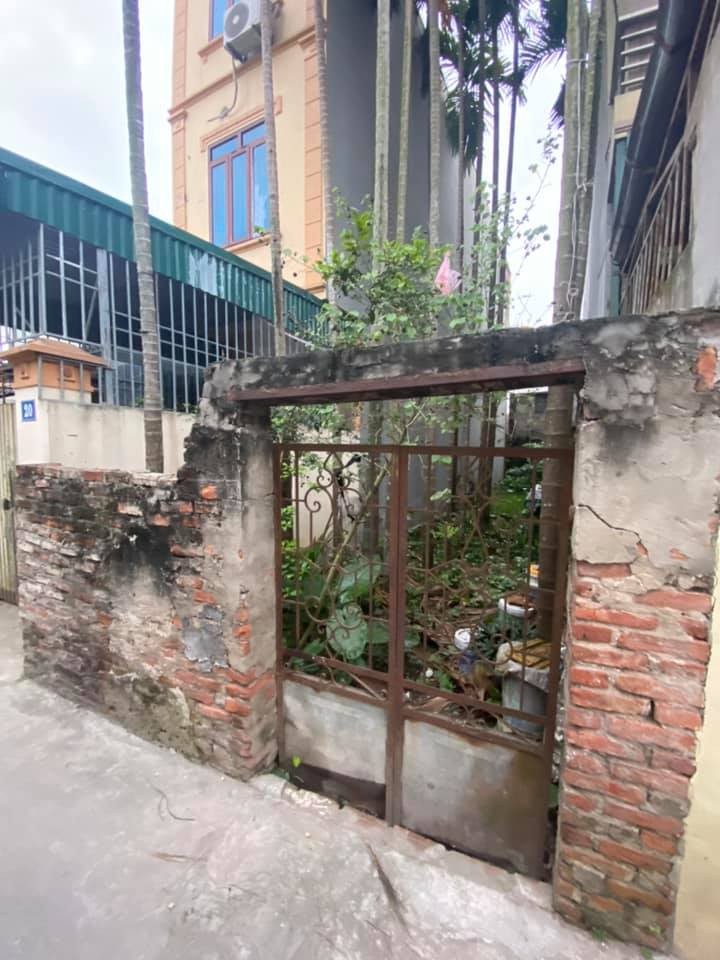 Vị trí đỉnh, an ninh tốt, tiện ích đầy đủ, gần các trục ql 32, Xuân Phương.