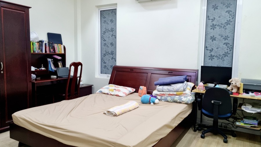 Bán Gấp Nhà Đường Láng, Đống Đa, Dt 65m2, Mt 4m, Ngõ 3 Gác, Giá 6 Tỷ 5