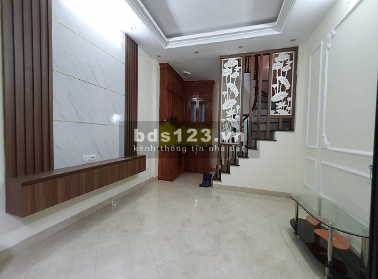 Hạ ngay 100 triệu bán gấp chạy Covid nhà Bát Khối, dt 34n2, đýc 5 tầng, giá nhỉnh 2 tỷ