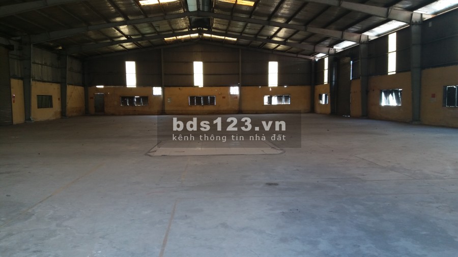 Cho thuê nhà xưởng dt: 1200m nằm đường Lê Văn Khương, Quận 12 lh; 0944.977.229