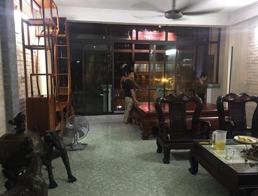 Nhà mặt phố Giải Phóng tiện ích đủ, vào ở ngay, giá 20 tỷ, liên hệ 0975648579