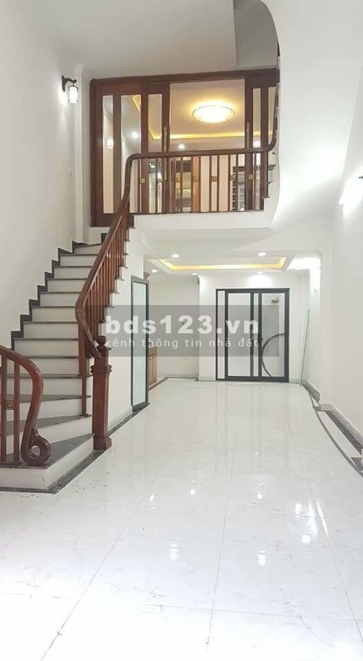 Dịch khó khăn quá cần bán nhà 5 Tầng mới xây cực đẹp cực rẻ ở chợ Vân Canh-Hoài Đức, LH: 0866657649