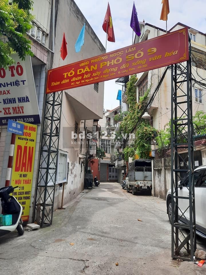 Nhà đẹp phố Nguyễn Sơn, Long Biên, tặng full nội thất Tân…