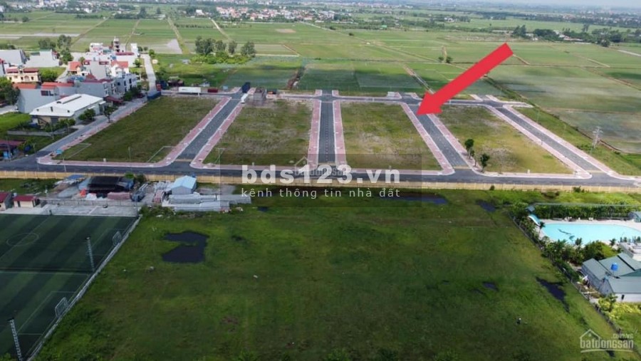 Cần bán lô đất Sổ Đỏ diện tích sử dụng 92,5m2 trung tâm thị trấn Vương