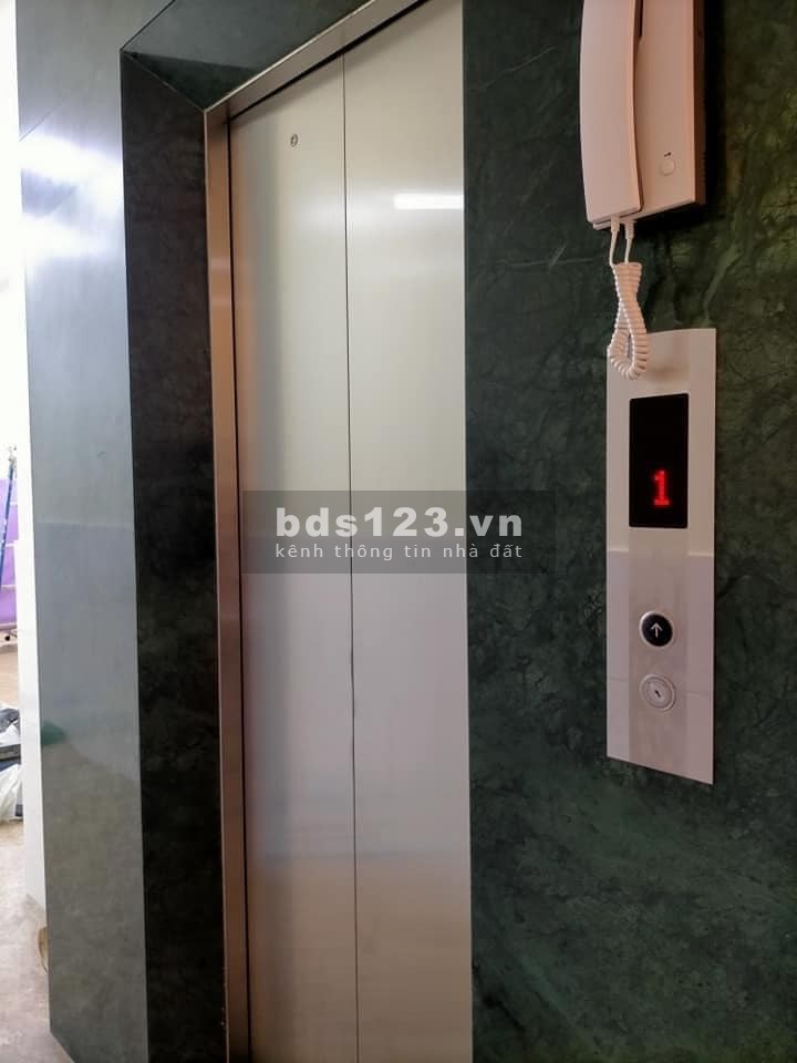 Bán Nhà Phố Thái Thịnh dt 60m2, 5 tầng giá 11 tỷ, kinh doanh tốt, phân lô, thang máy, an ninh tốt