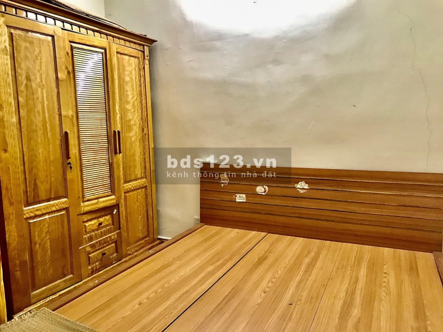 Bán nhà đẹp Tân Khai diện tích khủng cách 30m ra phố khu vực phát triển từng ngày
